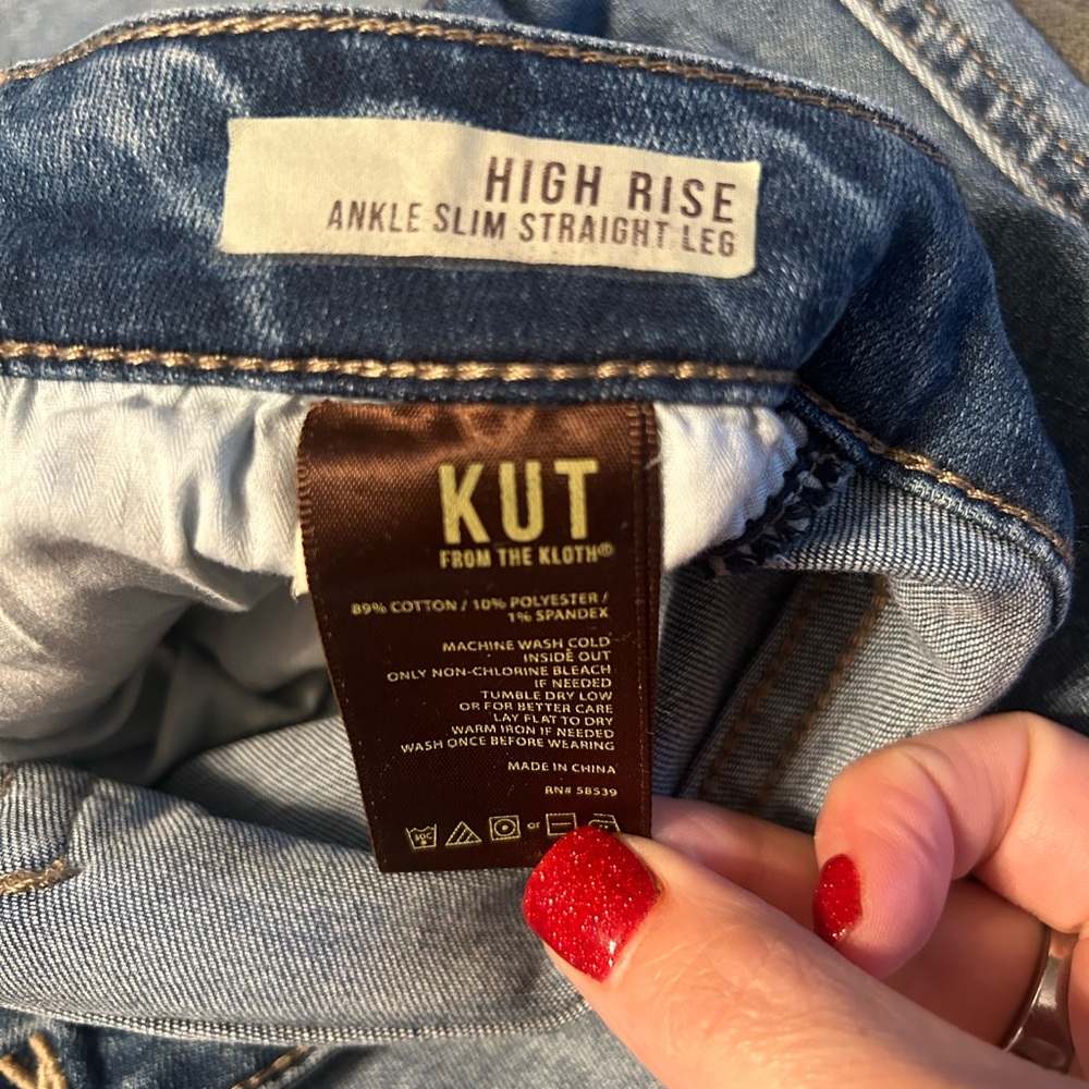 EUC Kut High Rise Ankle Slim Straight leg